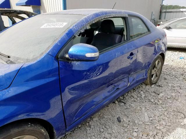 KNAFU6A26A5250801 - 2010 KIA FORTE EX BLUE photo 9