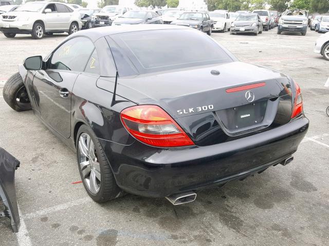 WDBWK5EA1AF227844 - 2010 MERCEDES-BENZ SLK 300 BLACK photo 3