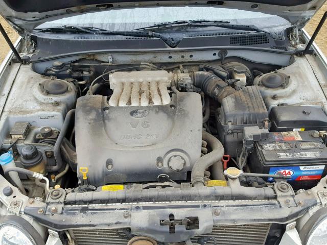 KMHWF25H82A661500 - 2002 HYUNDAI SONATA GL SILVER photo 7