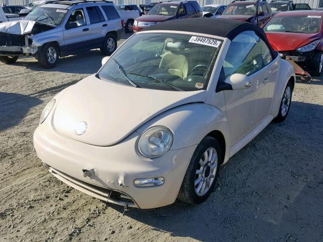 3VWCM31Y04M351546 - 2004 VOLKSWAGEN NEW BEETLE კრემისფერი ფოტო 2