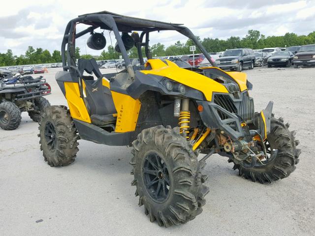 3JBPWAP22FJ000957 - 2015 CAN-AM MAVERICK 1 YELLOW photo 1