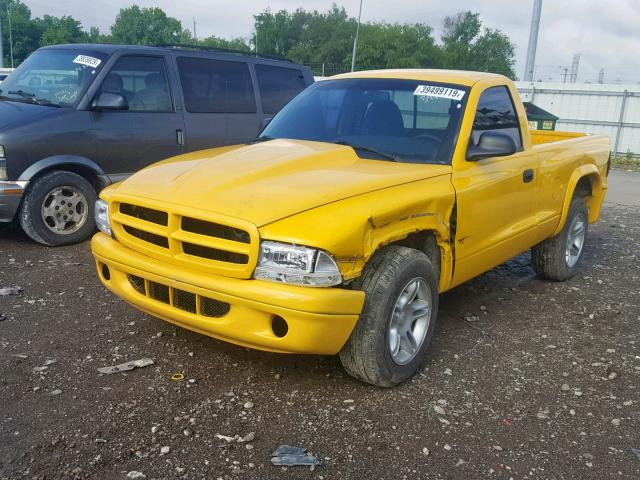 1B7GL26Z2XS118542 - 1999 DODGE DAKOTA YELLOW photo 2