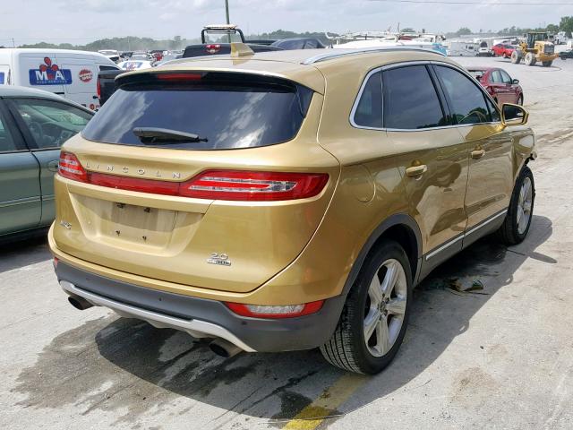 5LMCJ1A91FUJ02561 - 2015 LINCOLN MKC GOLD photo 4