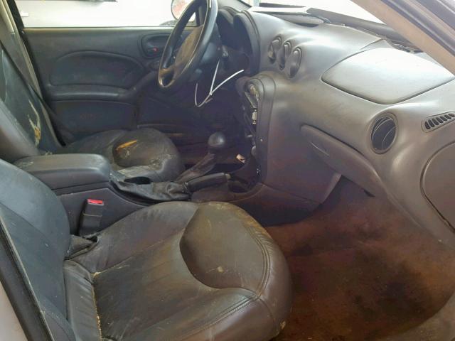 1G2NF52E74C253948 - 2004 PONTIAC GRAND AM S SILVER photo 5
