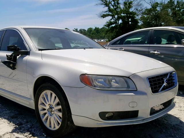 YV1AS982881069169 - 2008 VOLVO S80 3.2 WHITE photo 9