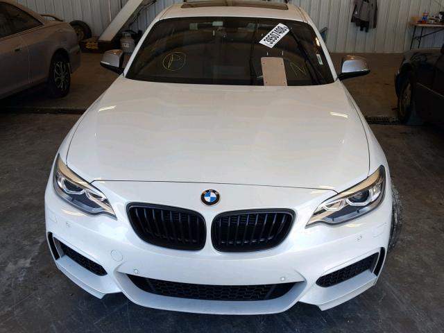 WBA2G1C35HV639454 - 2017 BMW M240I WHITE photo 9