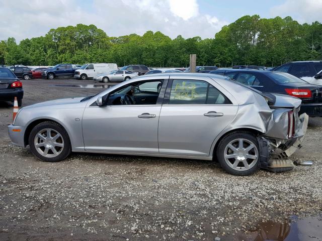 1G6DW677050192777 - 2005 CADILLAC STS SILVER photo 10