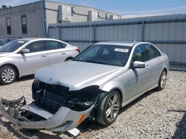 WDDGF4HB4DR257728 - 2013 MERCEDES-BENZ C 250 SILVER photo 2