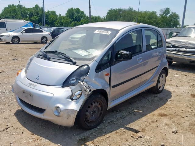 JA3215H14CU029514 - 2012 MITSUBISHI I MIEV ES SILVER photo 2