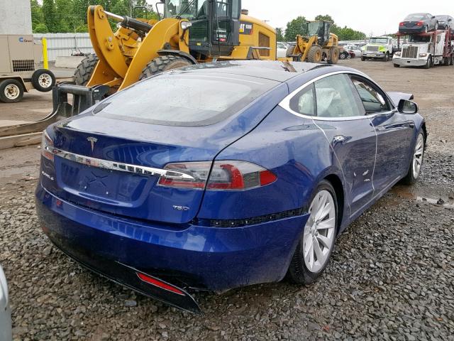 5YJSA1E28JF241636 - 2018 TESLA MODEL S أزرق صورة 4
