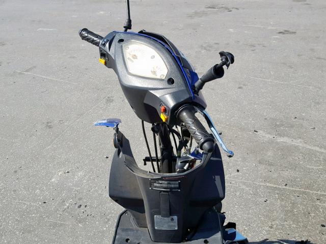 L5YACBPA4D1116817 - 2013 ZHEN SCOOTER BLUE photo 5