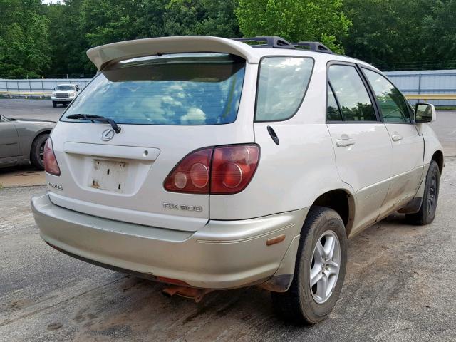 JT6HF10U2Y0134456 - 2000 LEXUS RX 300 CREAM photo 4