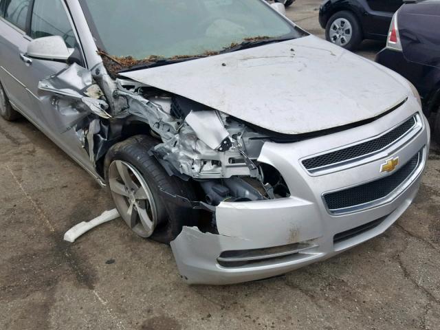 1G1ZC5E07CF259776 - 2012 CHEVROLET MALIBU 1LT ვერცხლისფერი ფოტო 9