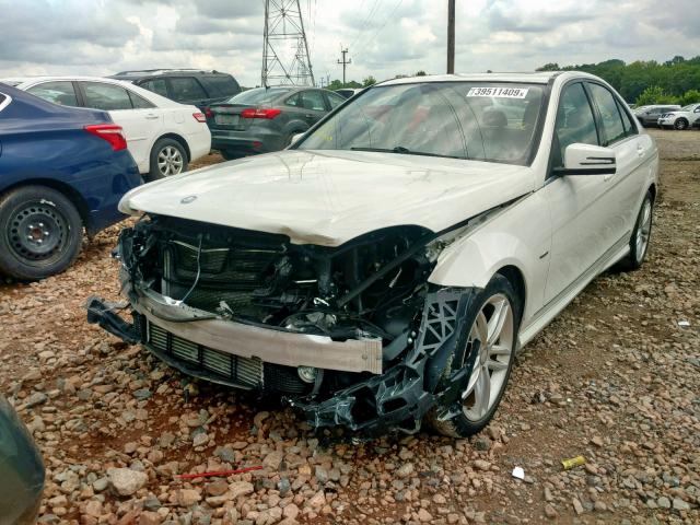 WDDGF4HB2CR198368 - 2012 MERCEDES-BENZ C 250 WHITE photo 2