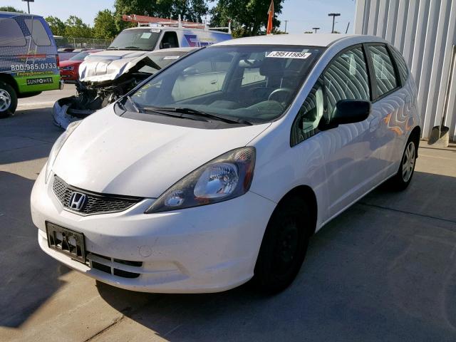 JHMGE8H22AS020517 - 2010 HONDA FIT WHITE photo 2