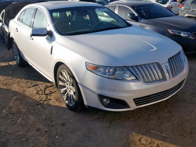 1LNHL9DR3AG610857 - 2010 LINCOLN MKS WHITE photo 1