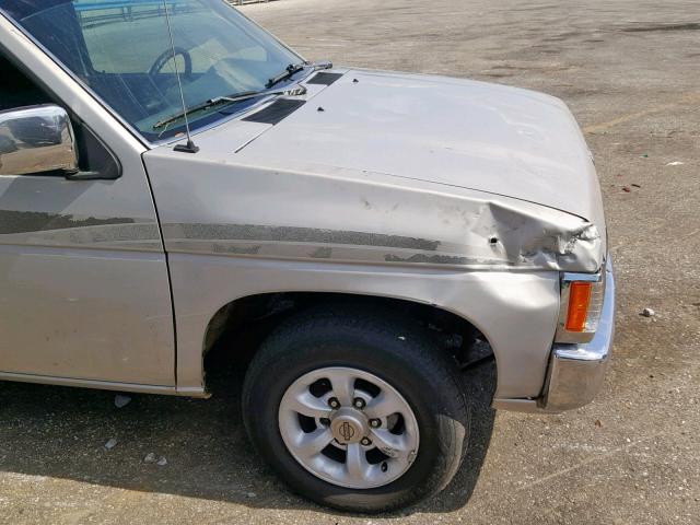 1N6SD11SXVC409368 - 1997 NISSAN TRUCK BASE WHITE photo 9