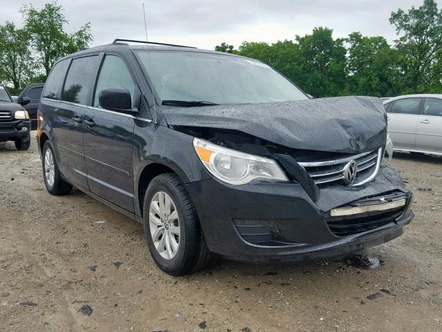 2C4RVABGXCR393492 - 2012 VOLKSWAGEN ROUTAN SE BLACK photo 1