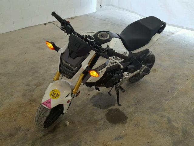 MLHJC611XHS201504 - 2017 HONDA GROM 125 WHITE photo 2