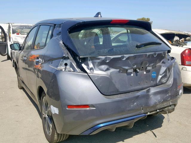 1N4AZ1CP4JC309470 - 2018 NISSAN LEAF S GRAY photo 3