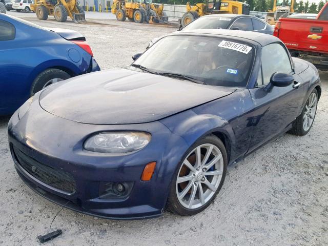 JM1NC26F270129677 - 2007 MAZDA MX-5 MIATA BLUE photo 2