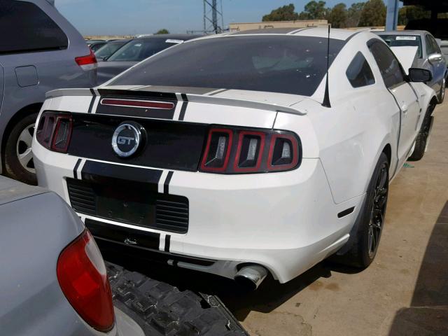 1ZVBP8CF7E5257389 - 2014 FORD MUSTANG GT WHITE photo 4