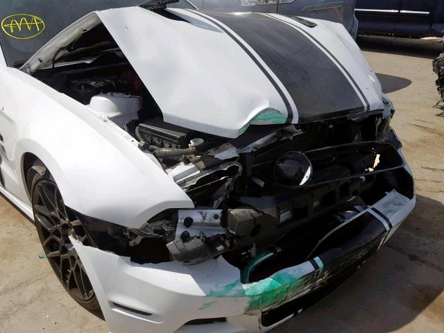 1ZVBP8CF7E5257389 - 2014 FORD MUSTANG GT WHITE photo 9