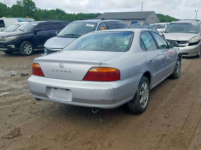 19UUA5669YA035103 - 2000 ACURA 3.2TL GRAY photo 4