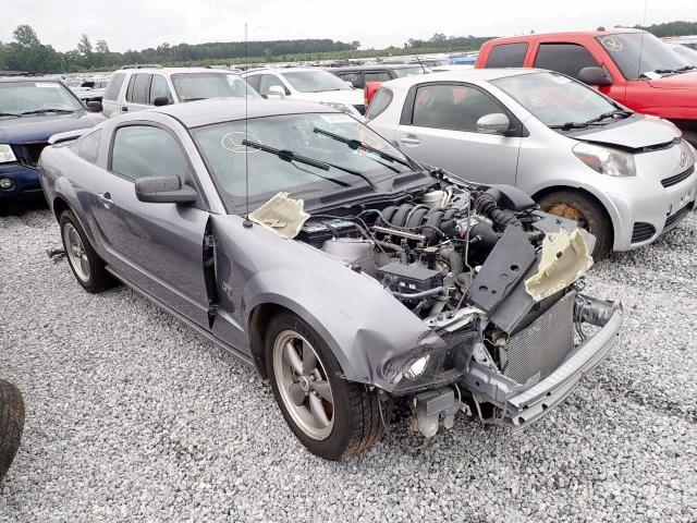 1ZVFT82HX65266234 - 2006 FORD MUSTANG GT SILVER photo 1