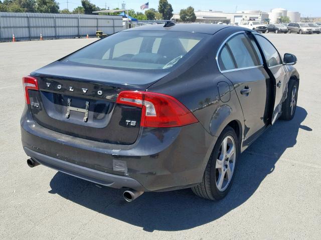 YV1622FS4C2056910 - 2012 VOLVO S60 T5 BLACK photo 4