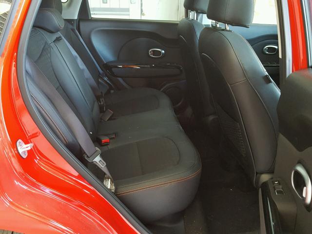 KNDJX3AA1J7557985 - 2018 KIA SOUL ! Qırmızı foto 6