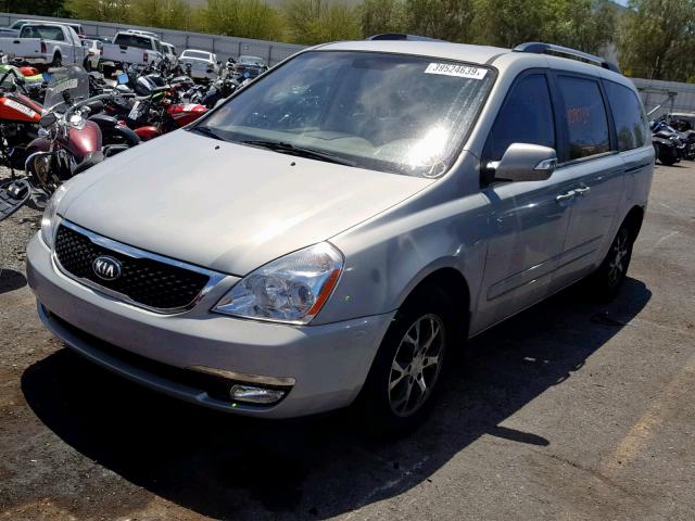 KNDMG4C72E6589568 - 2014 KIA SEDONA LX GRAY photo 2