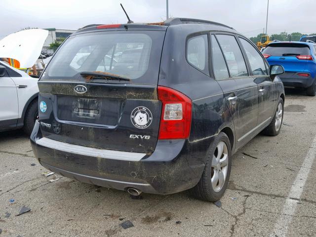 KNAFG526477112612 - 2007 KIA RONDO LX BLACK photo 4