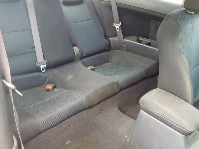 JTKDE167250041288 - 2005 TOYOTA SCION TC WHITE photo 6