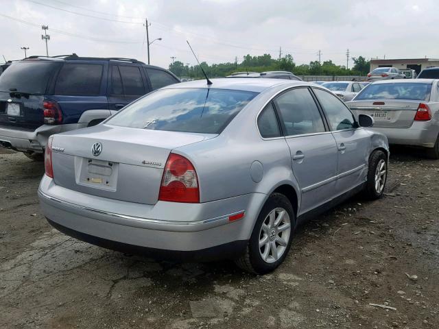 WVWPD63B34E261697 - 2004 VOLKSWAGEN PASSAT GLS SILVER photo 4