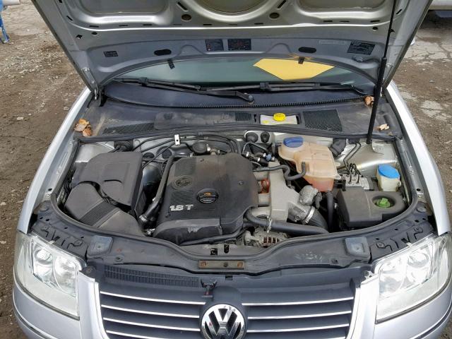 WVWPD63B34E261697 - 2004 VOLKSWAGEN PASSAT GLS SILVER photo 7