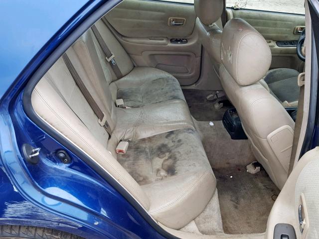 JTHBD182210017939 - 2001 LEXUS IS 300 BLUE photo 6