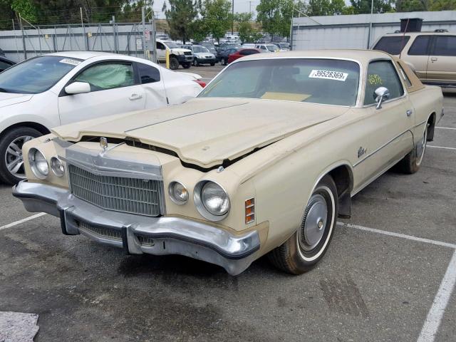 SS22K5R316266 - 1975 CHRYSLER CORDOBA BEIGE photo 2