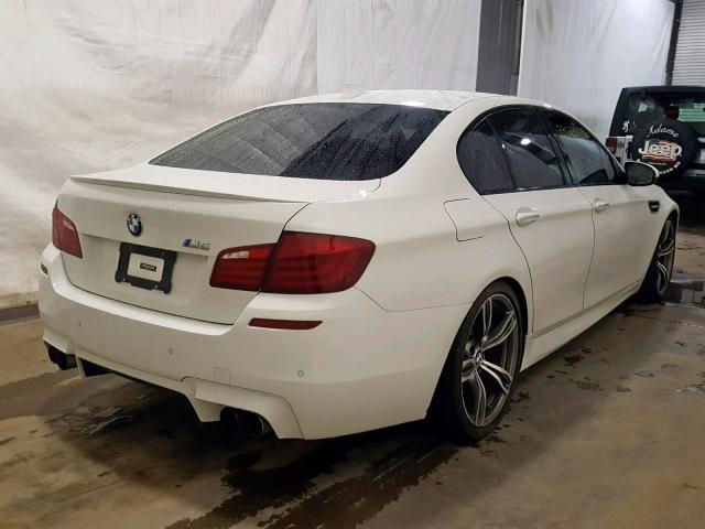 WBSFV9C51DC773614 - 2013 BMW M5 WHITE photo 4