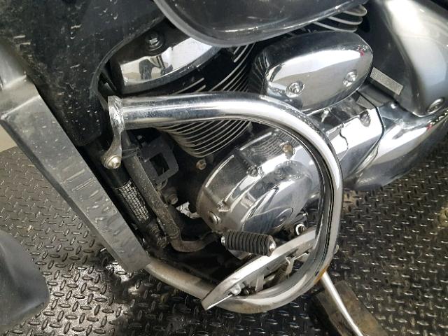 JS1VS55A572107813 - 2007 SUZUKI VL800 SILVER photo 12