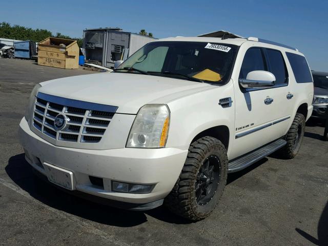 1GYFK66887R186715 - 2007 CADILLAC ESCALADE E CREAM photo 2