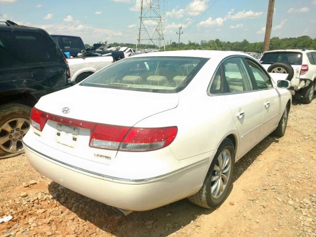 KMHFC46F87A175102 - 2007 HYUNDAI AZERA SE WHITE photo 4