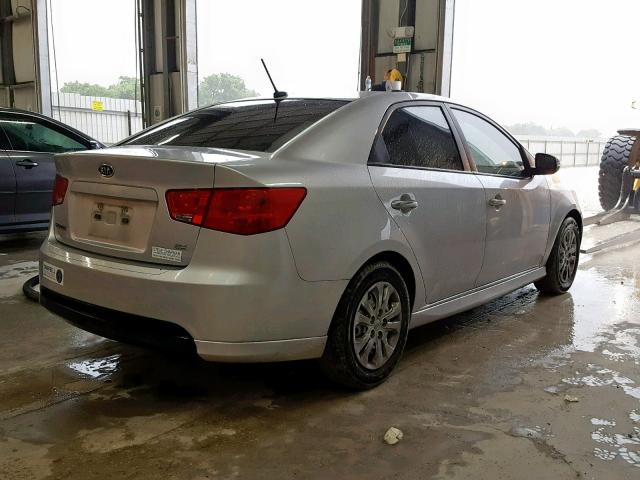 KNAFU4A2XA5855974 - 2010 KIA FORTE EX SILVER photo 4