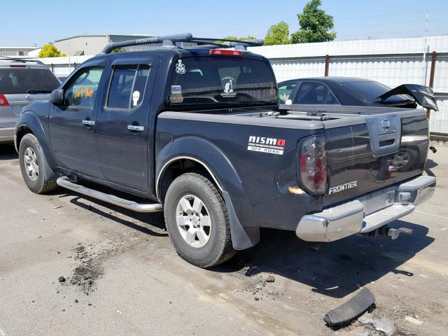 1N6AD07W85C414214 - 2005 NISSAN FRONTIER C BLACK photo 3