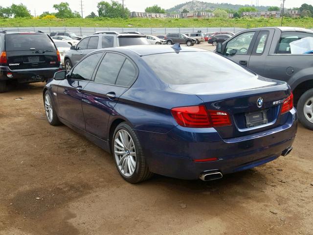 WBAFU9C53BC278075 - 2011 BMW 550 XI BLUE photo 3