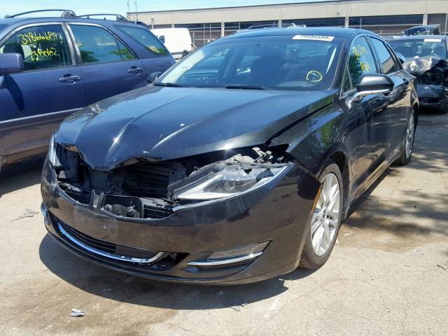 3LN6L2LU2FR622325 - 2015 LINCOLN MKZ HYBRID BLACK photo 2