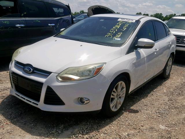 1FAHP3H28CL184554 - 2012 FORD FOCUS SEL WHITE photo 2