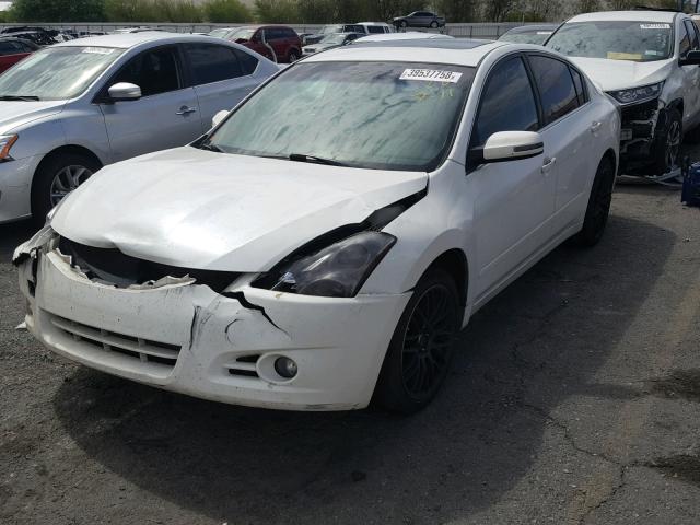 1N4BL2AP0CN420068 - 2012 NISSAN ALTIMA SR WHITE photo 2