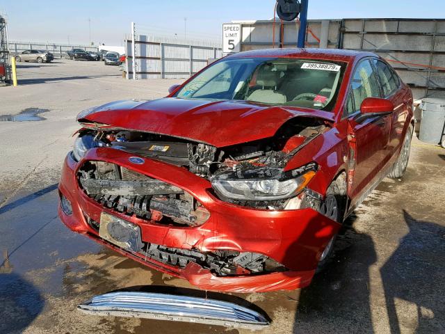 3FA6P0G77DR215394 - 2013 FORD FUSION S RED photo 2