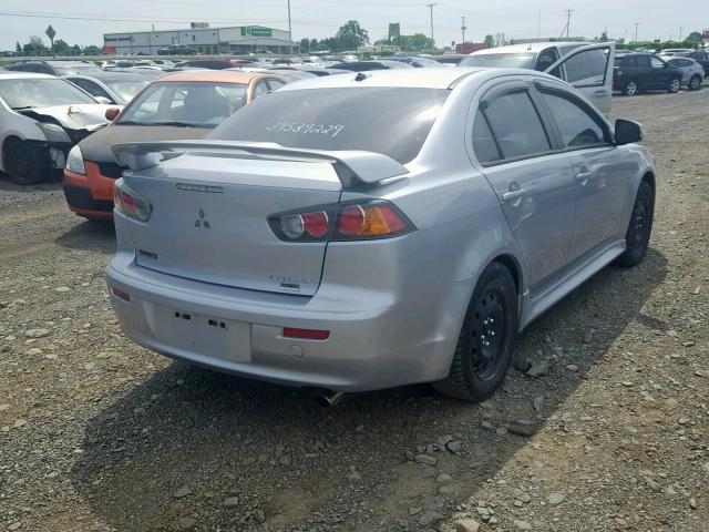 JA32U2FU0FU605333 - 2015 MITSUBISHI LANCER ES SILVER photo 4